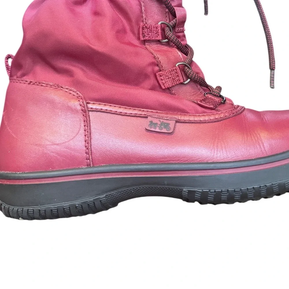 Coach Sage Snow Red Burgundy Nylon Leather Lace Up Mild Calf Winter Boots Size 7